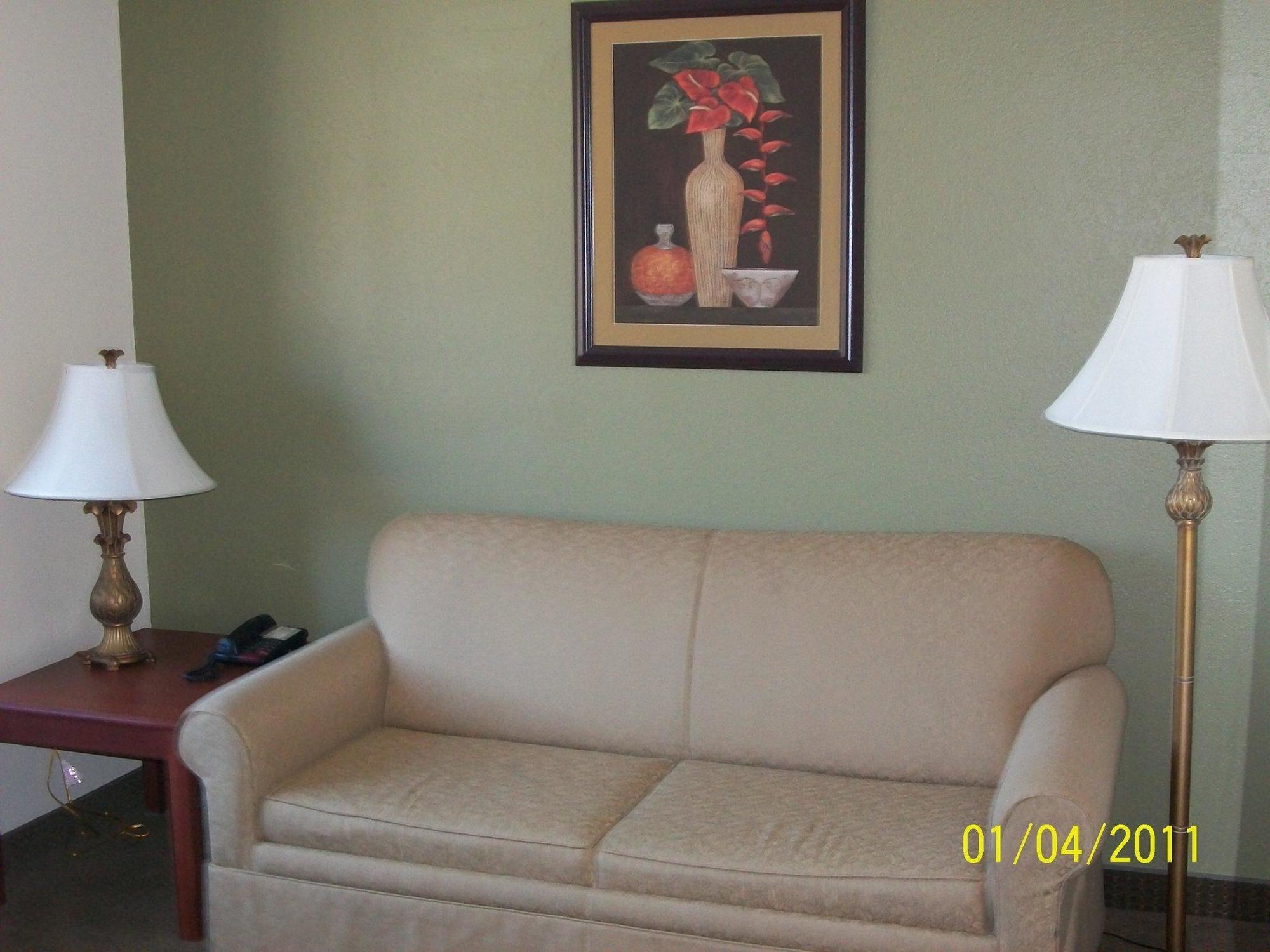 Quality Inn & Suites Prestonsburg Next To Mountain Arts Center 部屋 写真