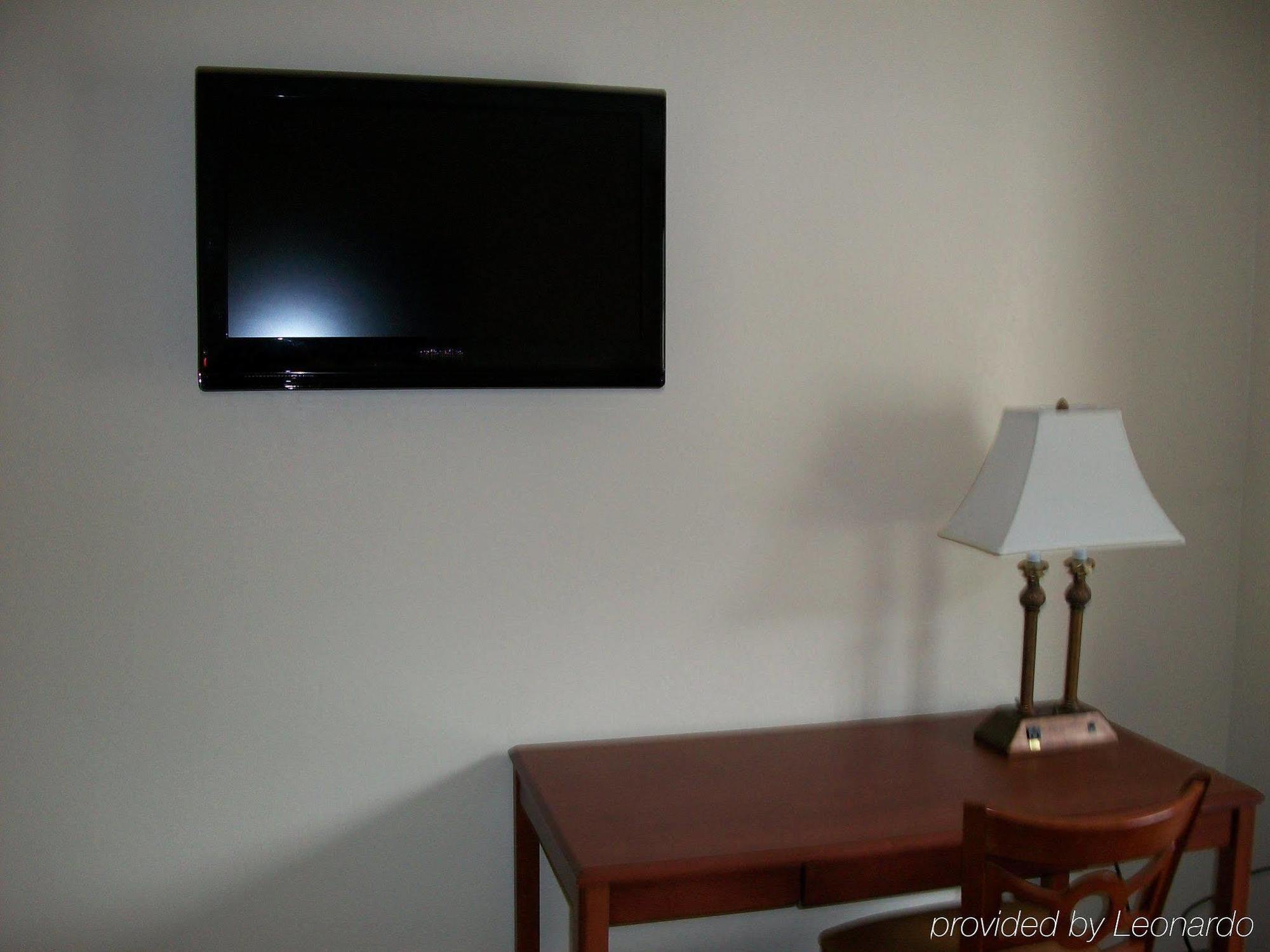 Quality Inn & Suites Prestonsburg Next To Mountain Arts Center 部屋 写真